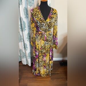 NWOT Beautiful summer long dress full sleeve